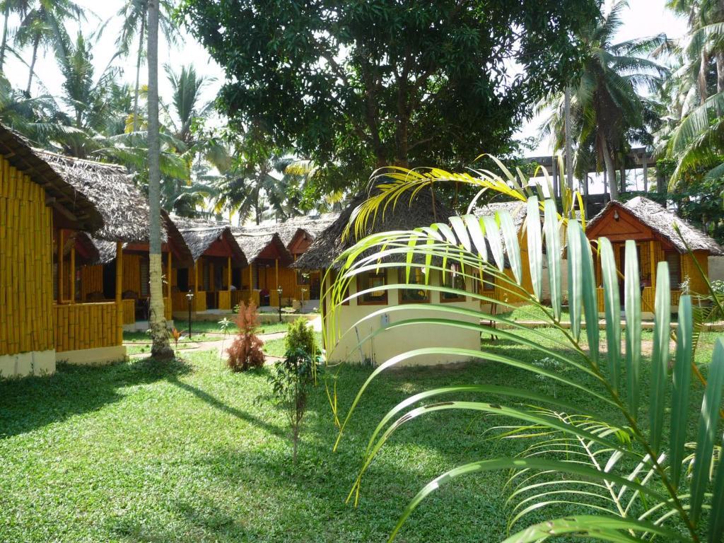 Savithri Inn Bamboo Cottages & Resorts Varkala Dış mekan fotoğraf