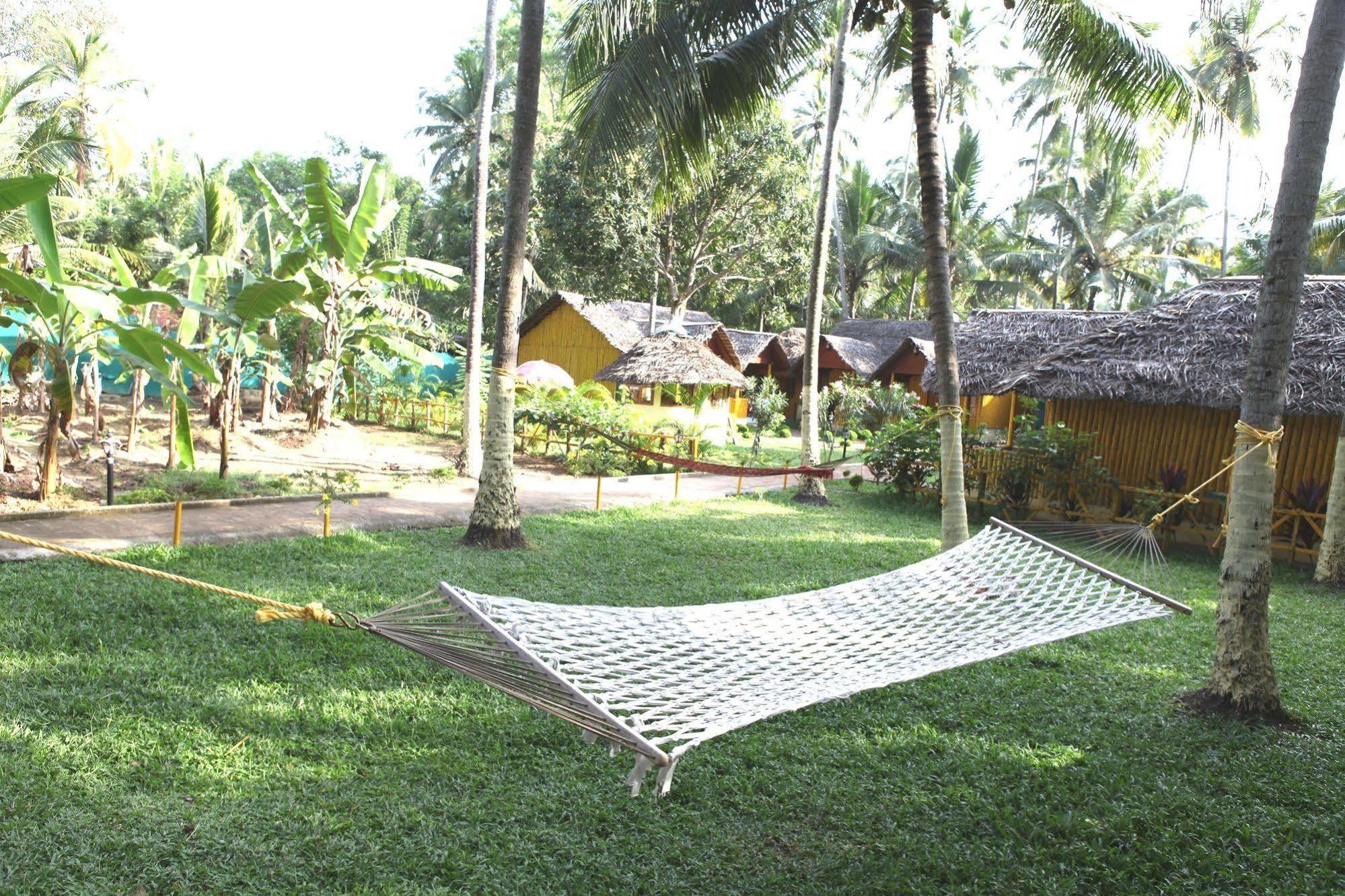 Savithri Inn Bamboo Cottages & Resorts Varkala Dış mekan fotoğraf